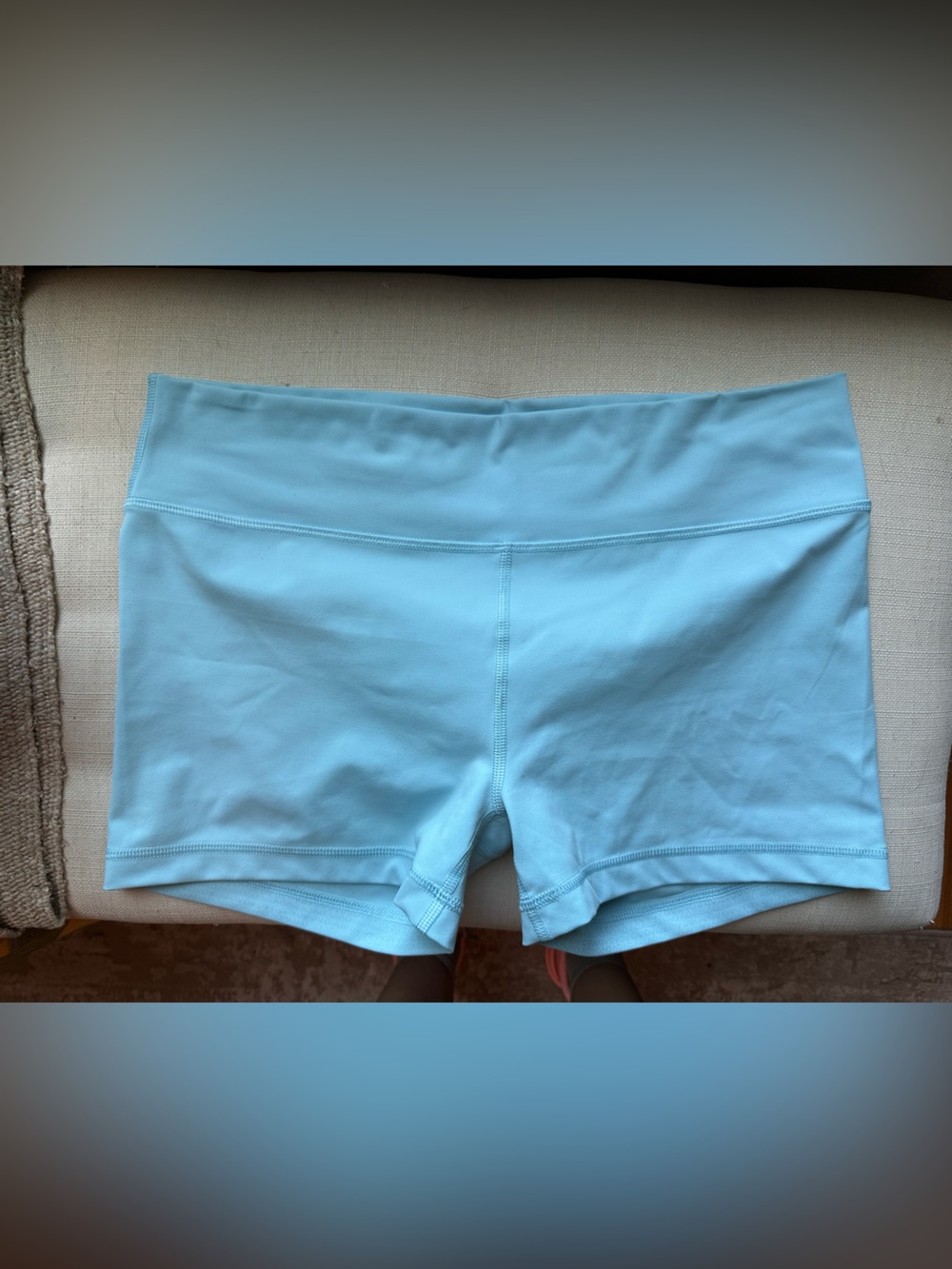 Outdoor Voices High Rise Short L 3” Blue Dust Women's Bike Yoga Shorts - Picture 4 of 4